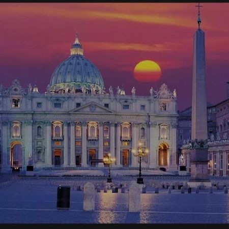 Home Rome Vaticano Luaran gambar